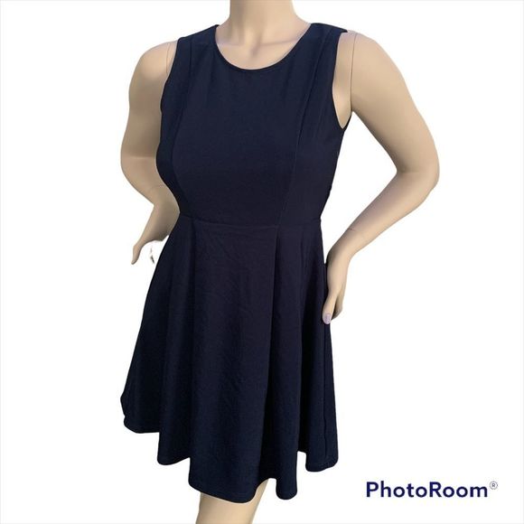 Romeo & Juliet Couture Mini Dress - Picture 1 of 4